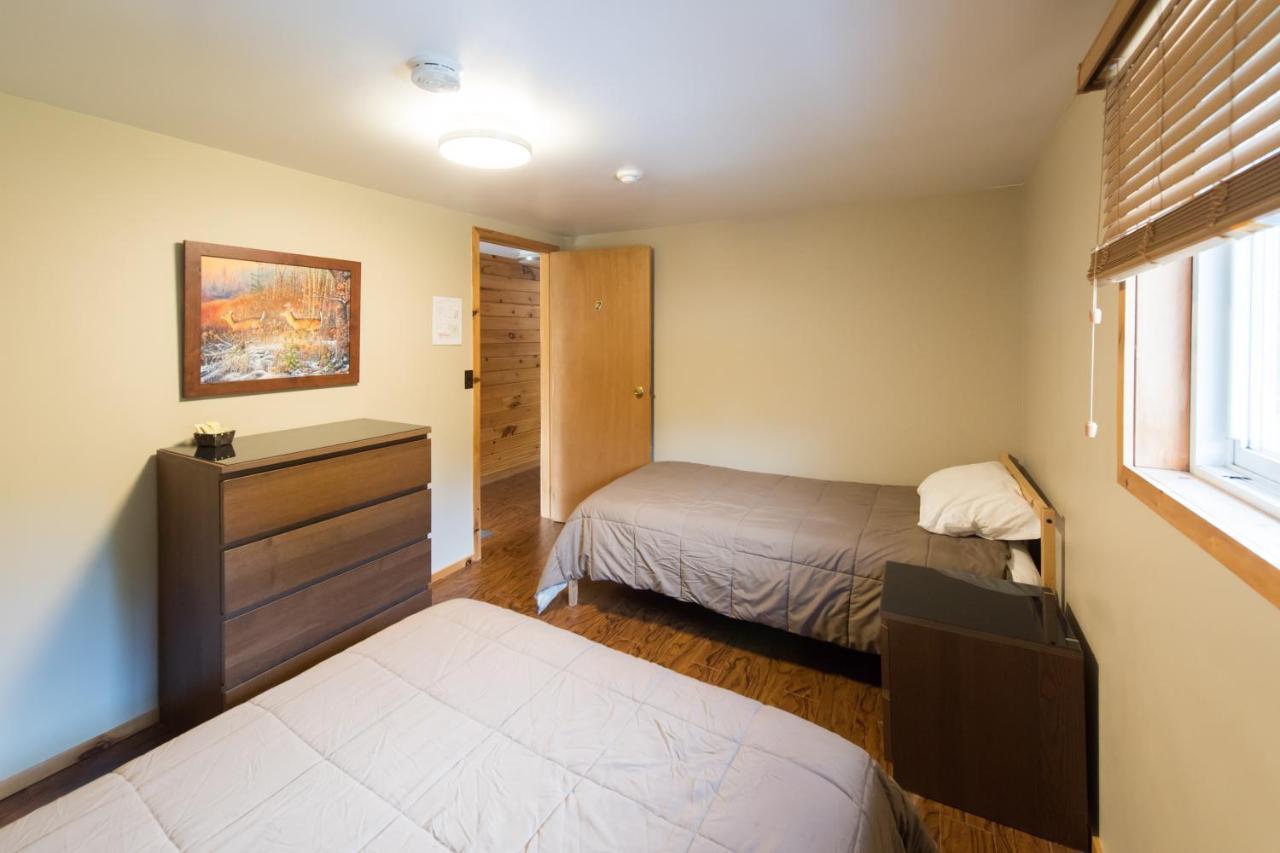 Madawaska Lodge-Cottage Dış mekan fotoğraf