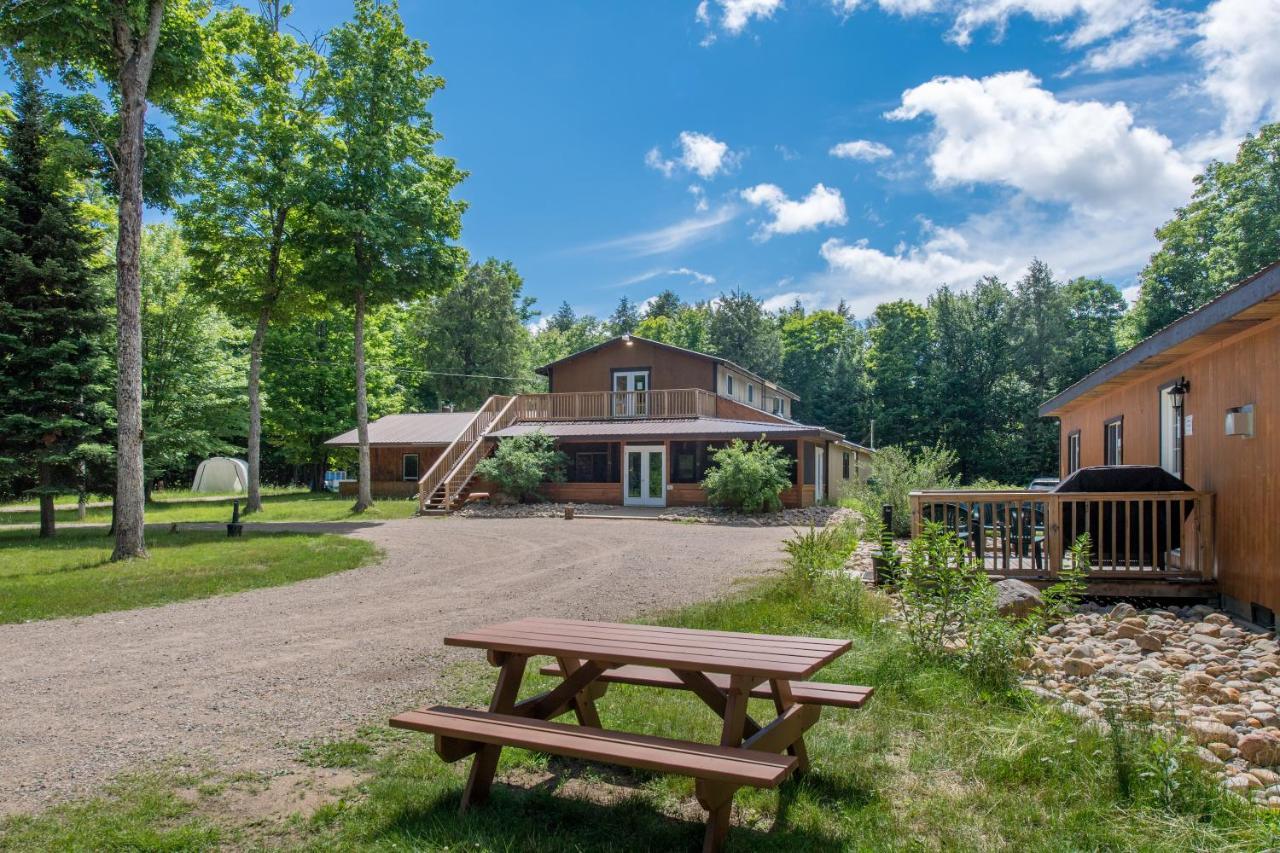 Madawaska Lodge-Cottage Dış mekan fotoğraf