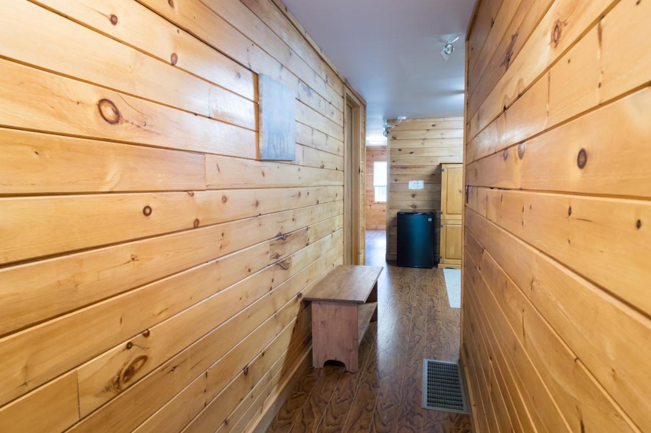Madawaska Lodge-Cottage Dış mekan fotoğraf