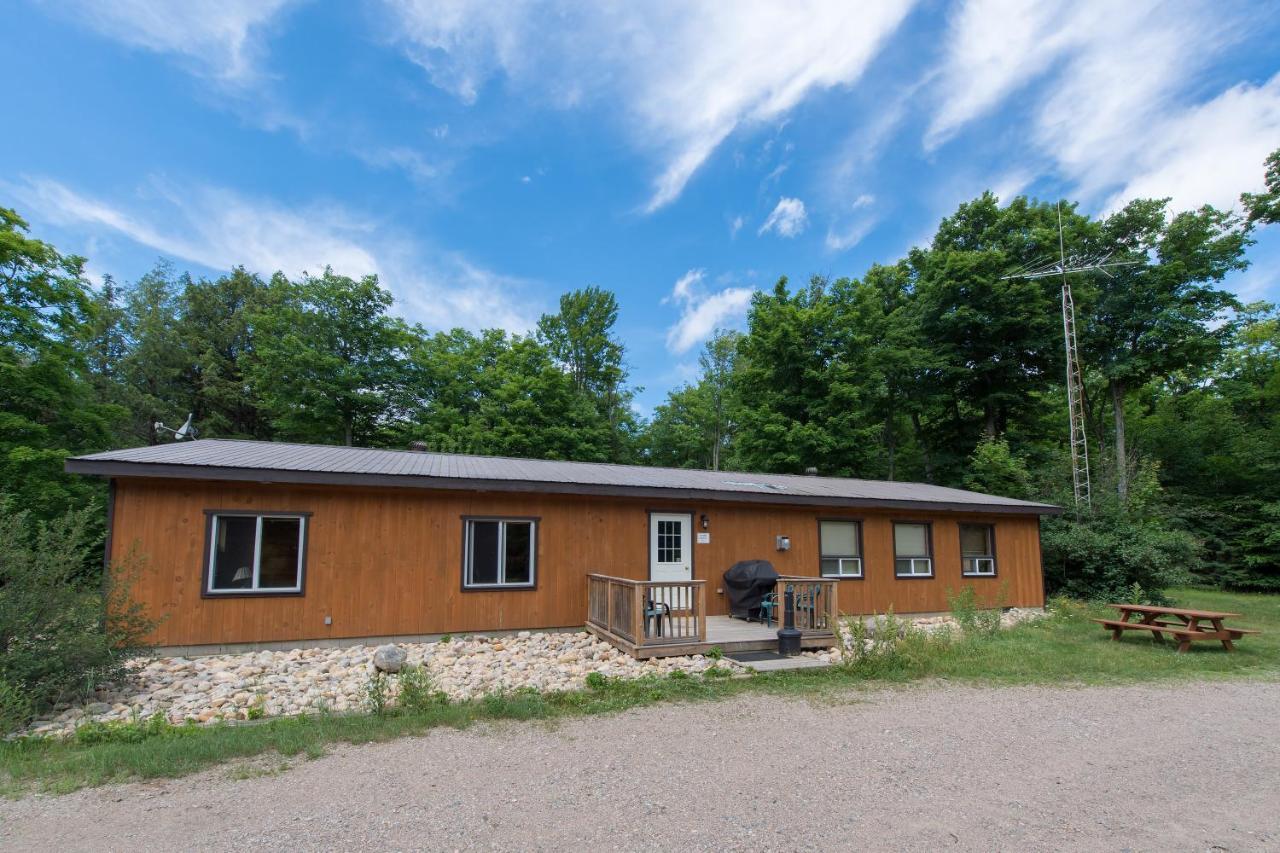 Madawaska Lodge-Cottage Dış mekan fotoğraf